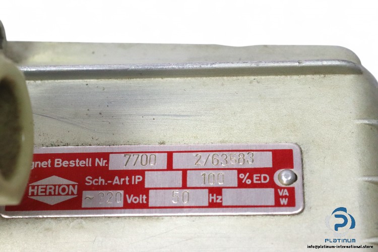 Herion-S10W02G004001300-solenoid-operated-directional-valve(used)-2