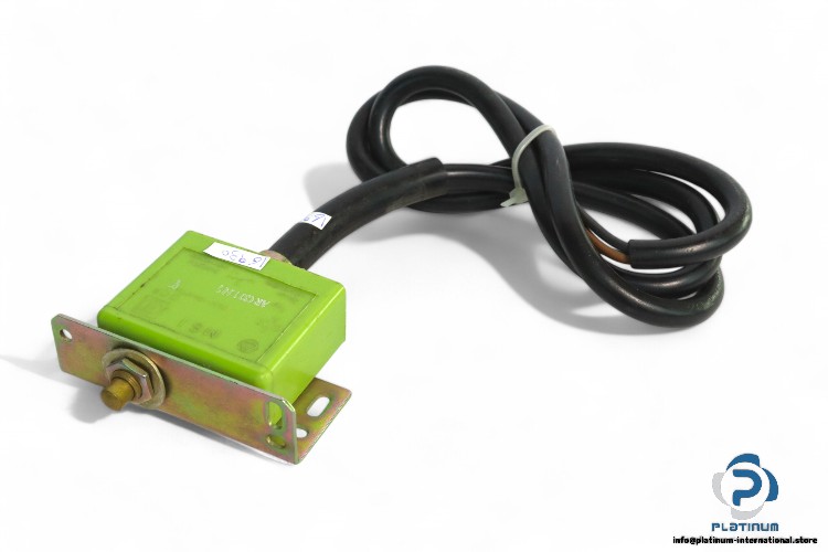 schliefier-AR-(3)-1-H1-limit-switch-(used)