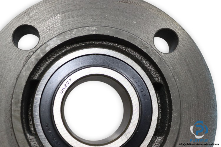koyo-UCFC207-J-round-flange-ball-bearing-unit-new-carton-4