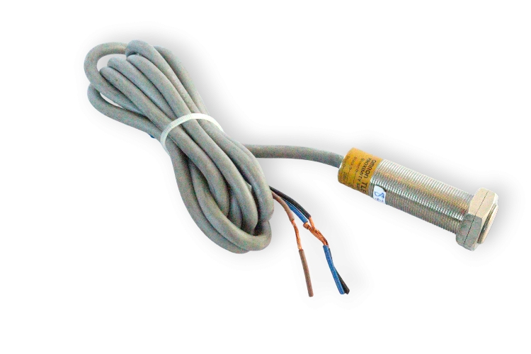 omron-TLE-X5C1-G-inductive-proximity-sensor-(Used)