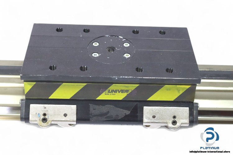 univer-VL12211320700-linear-actuator(used)-1