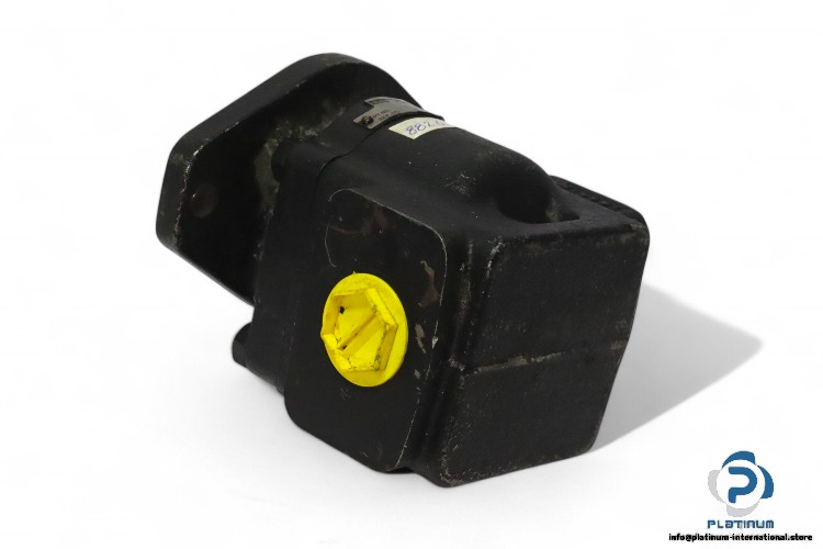 parker-S344V-97218-1-hydraulic-pump(used)-1