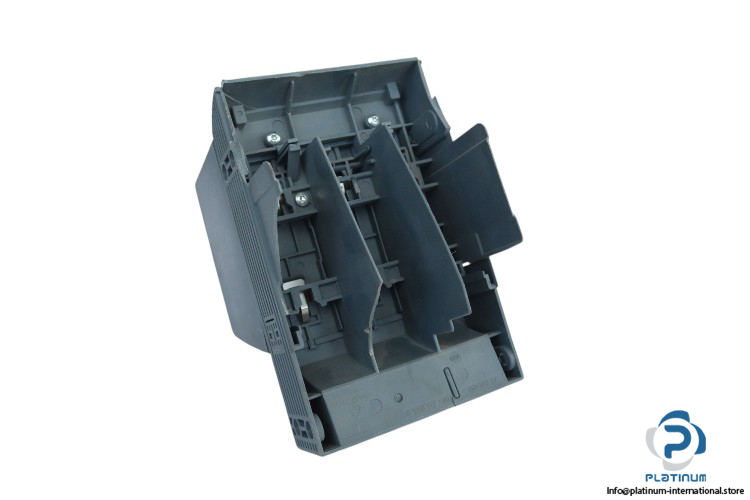 siemens-3ZX1012-0NP11-3BA1-fuse-frame-(used)-1