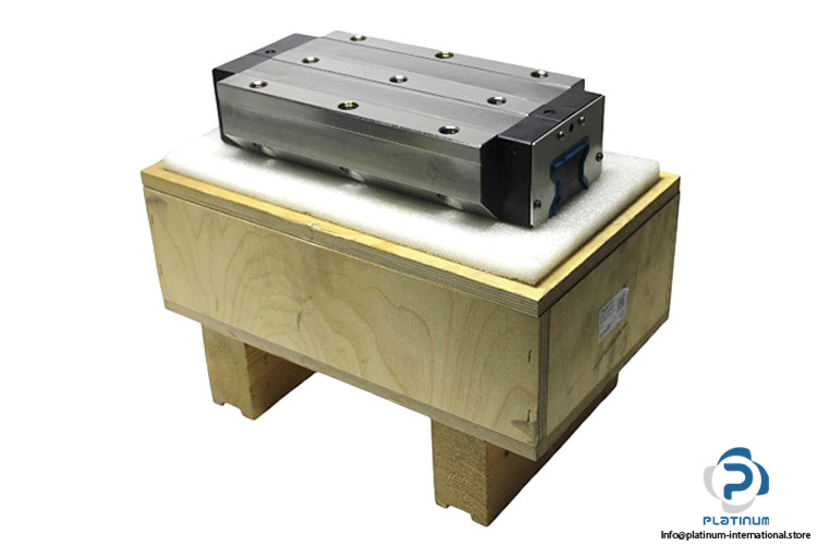 rexroth-R185462210-roller-runner-block-new-carton-2
