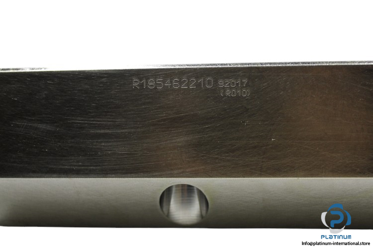 rexroth-R185462210-roller-runner-block-new-carton-3