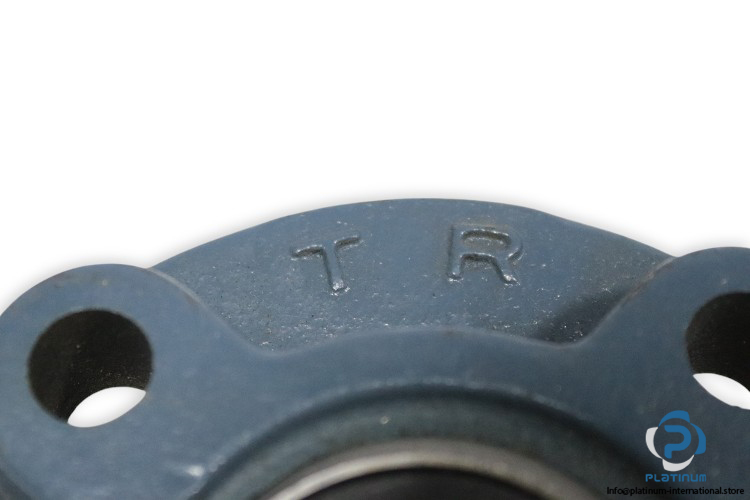 tr-UCFC205-round-flange-ball-bearing-unit-new-3