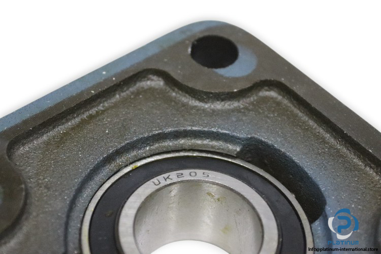 trans-link-UKF-205-four-bolt-square-flange-unit-new-carton-3