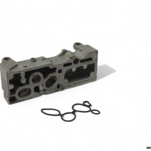 Bosch 0 821 743 013 Manifold Subbase