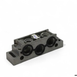 Bosch 1 825 503 235 Manifold Subbase