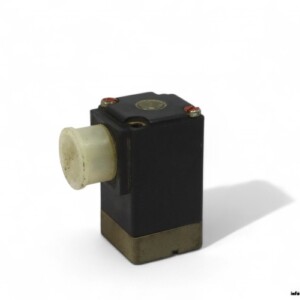 Burkert 0212 A 3.0 NBR PA Direct-Acting Plunger Valve