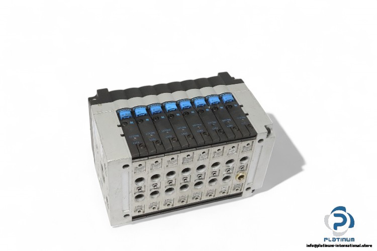 Festo-18210-valve-manifold-8-valves(used)-1