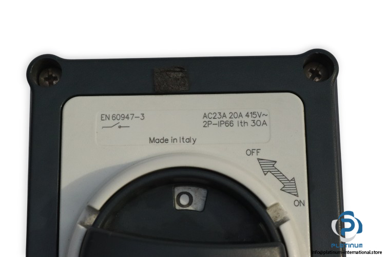 scame-590.XGE2002-isolator-switch-(used)-1