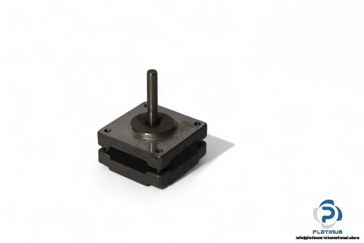moons-16HY7001-13-60142496-stepper-motor(new)