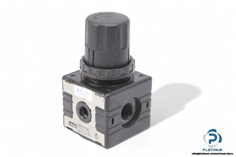 parker-PB4541P-025-pressure-regulator-(Used)