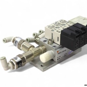 SMC VV4QD15-OAU01499 Manifold Block