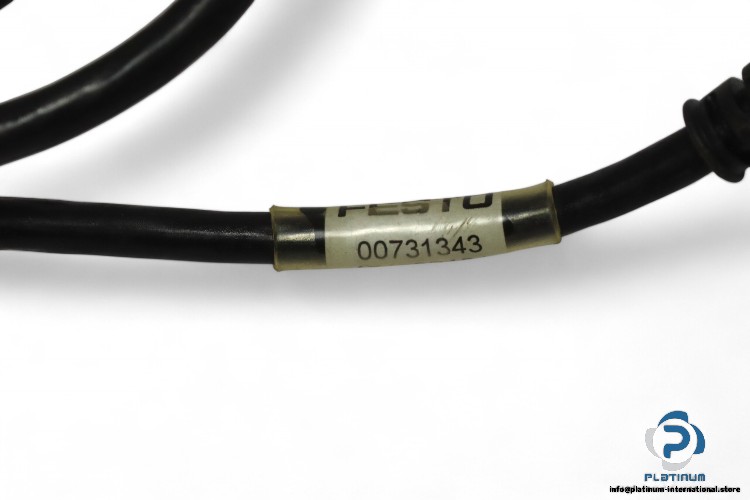 festo-535413-iso-cylinder-(New)-2