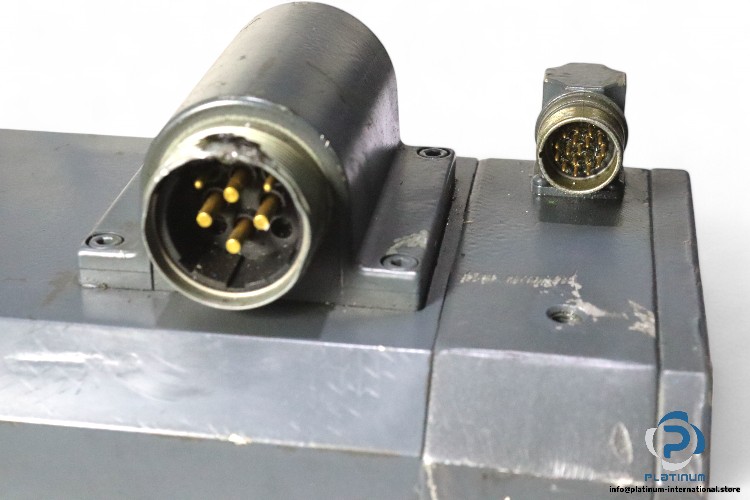 siemens-1FT60861AF711AG1-permanent-magnet-motor(used)-2