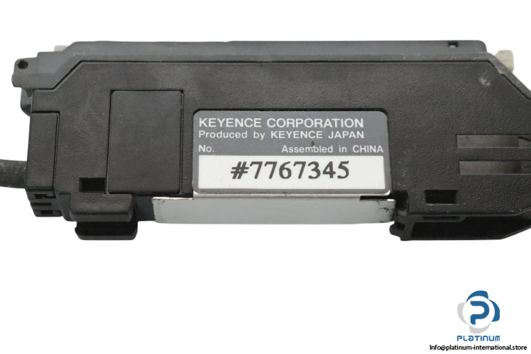 keyence-corporation-FS-V31P-fiber-amplifier-(used)-3