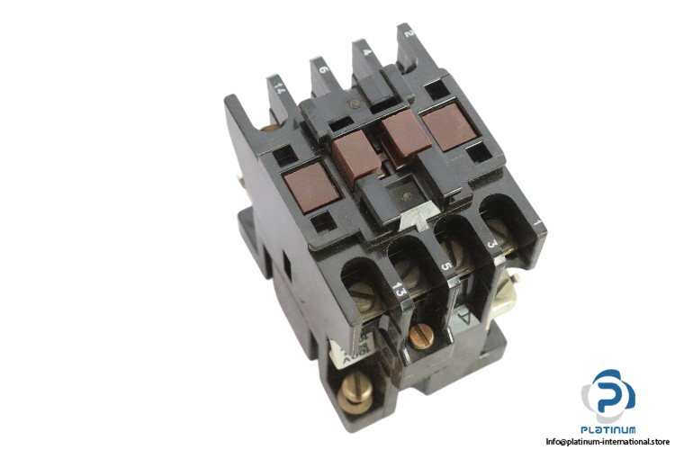 telemecanique-LC1-D093-contactor-(new)