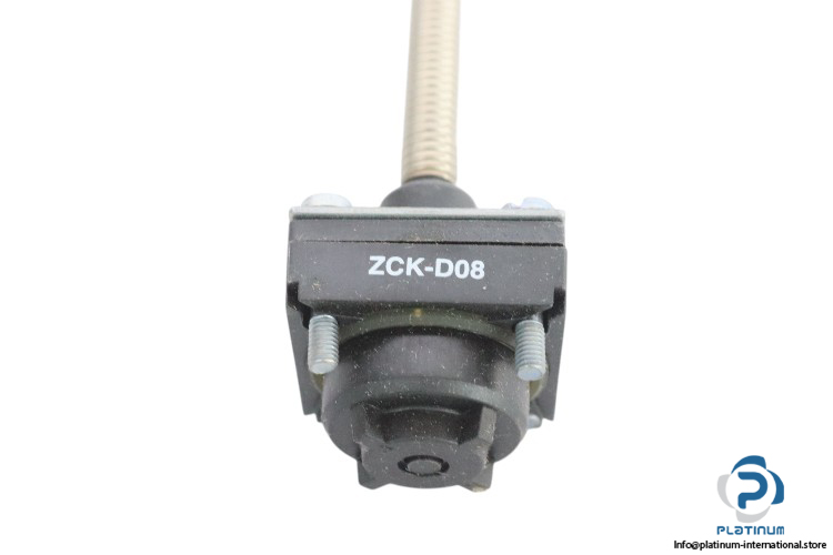 telemecanique-ZCK-D08-limit-switch-head-(new)-1