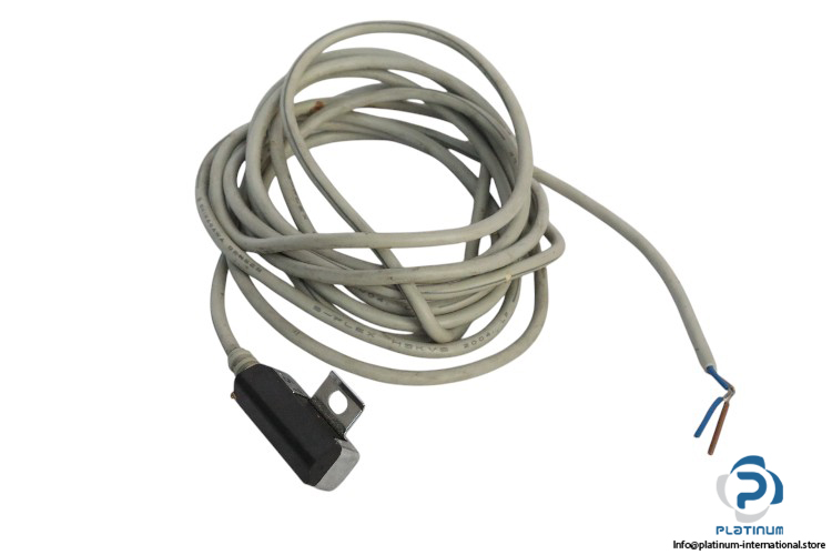 smc-D-A54-reed-auto-switch-sensor-(new)