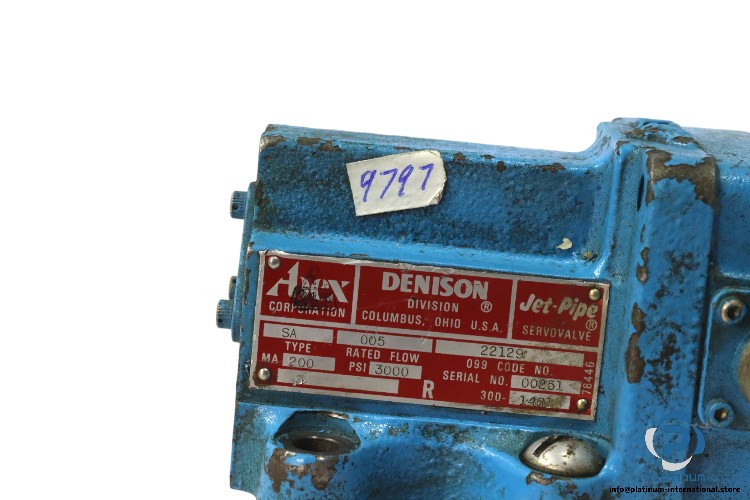 denison-SA-005-servo-valve-used-2