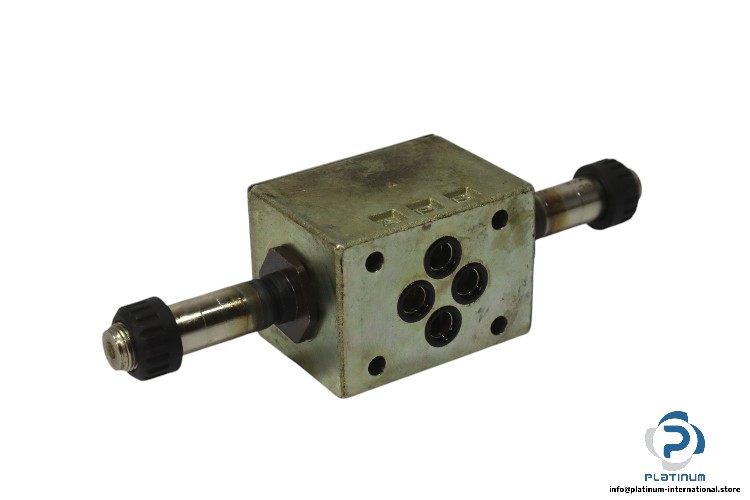 lc-L5110B201000000-directional-valve-used-1