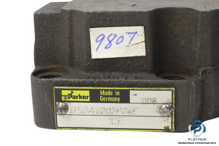 parker-DSDAV202P04E-pressure-relief-valve-pilot-operated-used-2