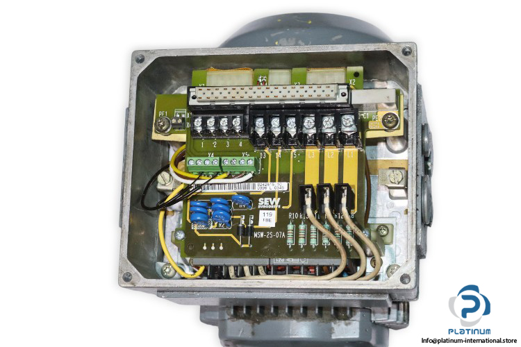 sew-SA47-T-DT80N4-TF-MSW-CK0-RA2A-helical-worm-gearmotor(used)-5