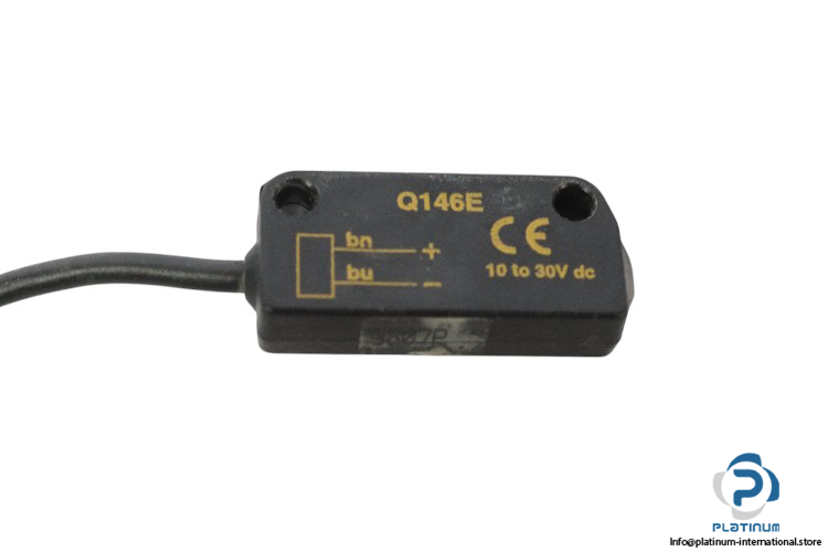 banndr-Q146E-photoelectric-sensor-(used)-1