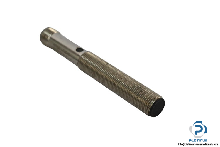pepperl-fuchs-OJ200-12GM-E2-V1-inductive-sensor-(used)