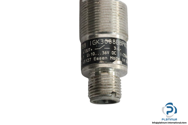 ifm-IGK3008BBPKG_US-inductive-sensor-(used)-2