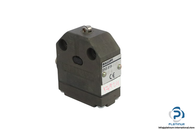 balluff-BNS-819-X496-99-R-11-limit-switch-(used)
