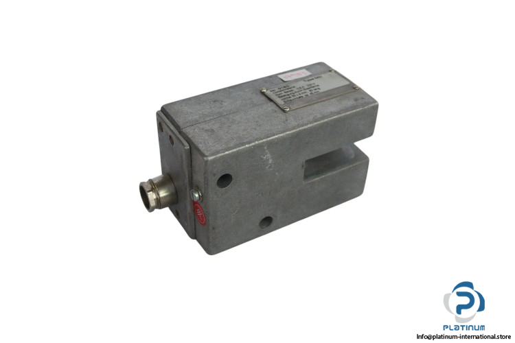 fraba-MII_-magnetic-switch-(used)