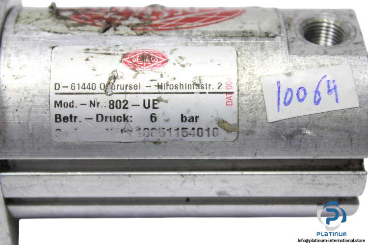 de.sta.co-802-UE-pneumatic-toggle-clamp-used-1