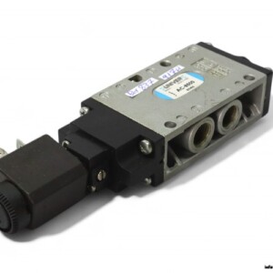 univer-AC-8500-single-solenoid-valve-with-coil-(New)