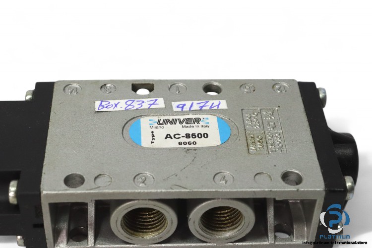 univer-AC-8500-single-solenoid-valve-with-coil-(New)-4