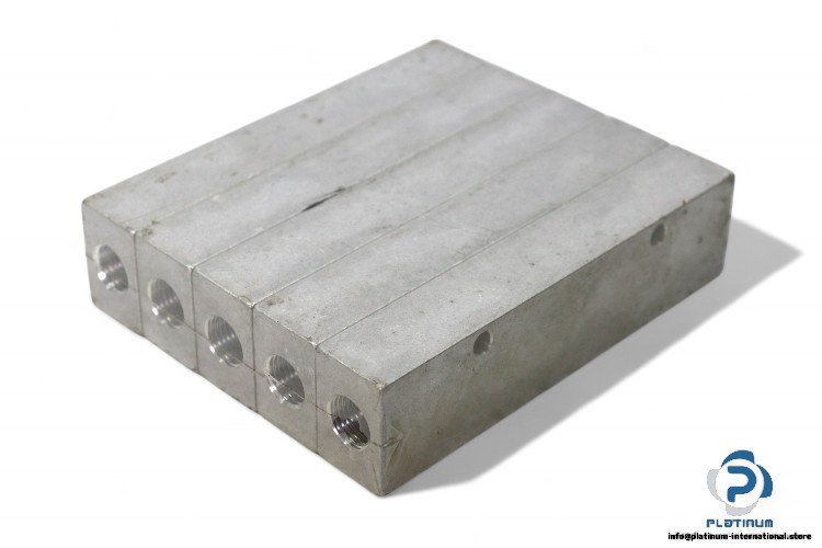 SL.CL.2E1_4.4U1_8-manifold-block-(New)-1