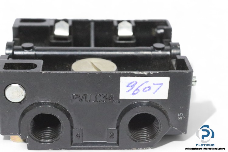 telemecanique-PVU_C34-directional-valve-base-unit-(Used)-2