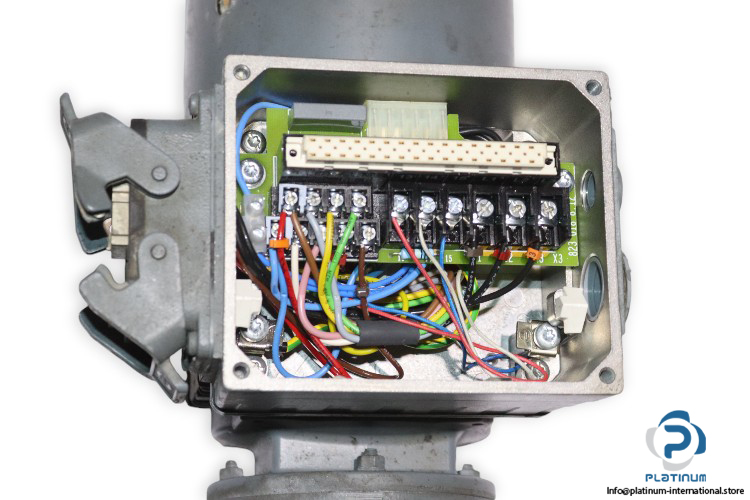 sew-K37DT71D4BMGHRMM03RE1AAMA6AVR1AX-helical-gearmotor(used)-4