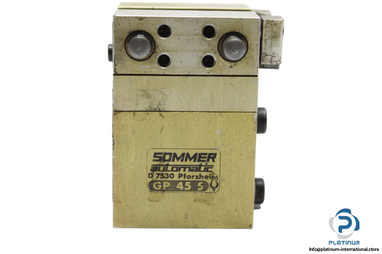 sommer-automatic-GP-45-S-parallel-gripper-used-1