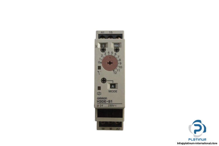 omron-H3DE-S1-solid-state-timer-(used)-1