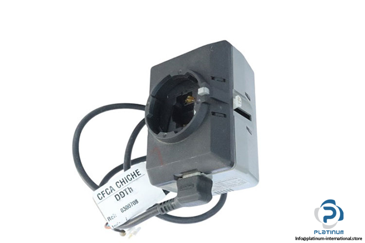 honeywell-VC2012-valve-actuator-(used)-1