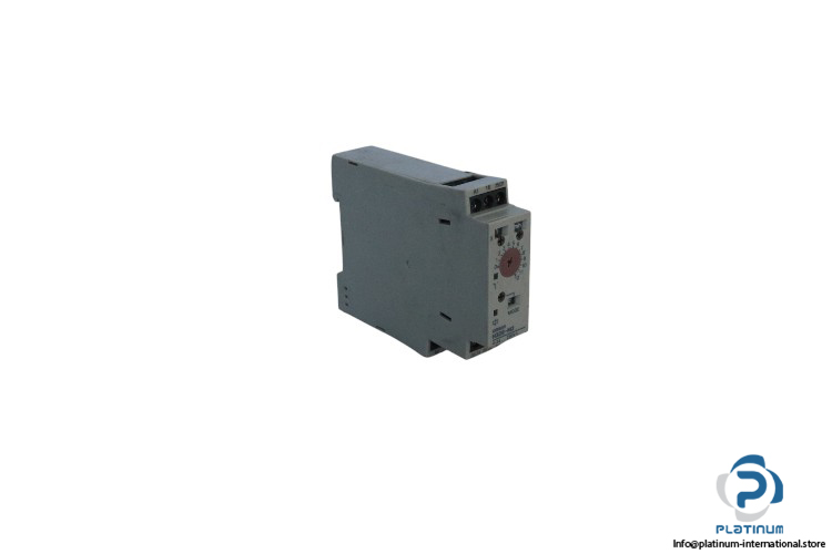 omron-H3DE-M2-multifunction-timer-(used)