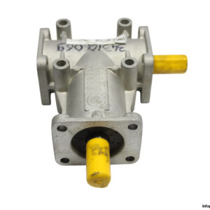 Poggi 2032 R.1:1 D.2 MQ Right Angle Gearbox