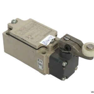 Omron D4B-4111N Safety Limit Switch