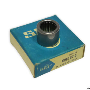 skf-606137-D-roller-bearing-new-carton