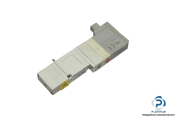 smc-SV1300-5FUD-solenoid-valve-used