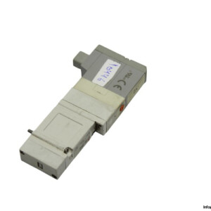 SMC SV1100-5FUD Solenoid Valve