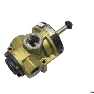 Pneumax-733-V.32.0.1A.M2-poppet-valve(used)
